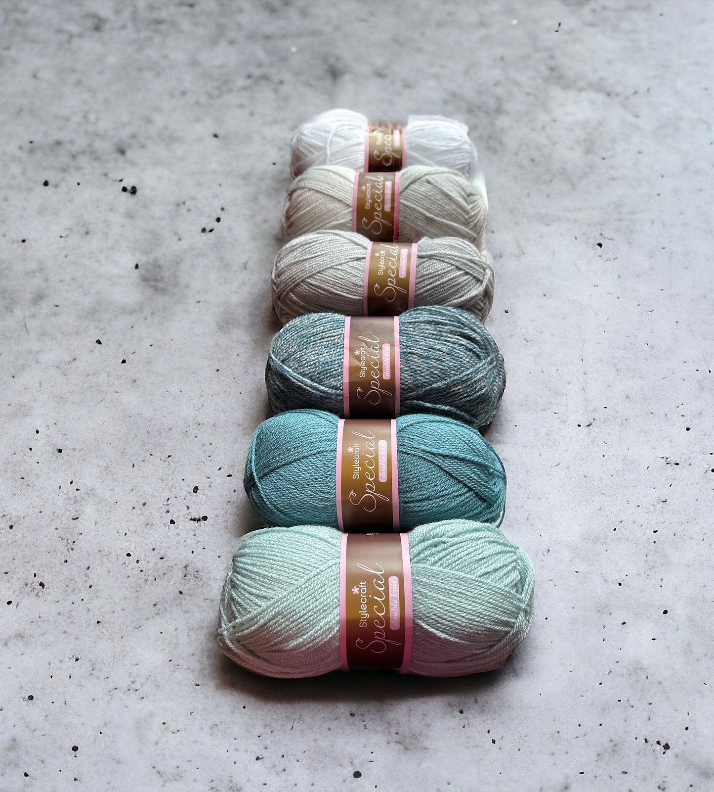 Gentle Waterfalls - Stylecraft Special dk