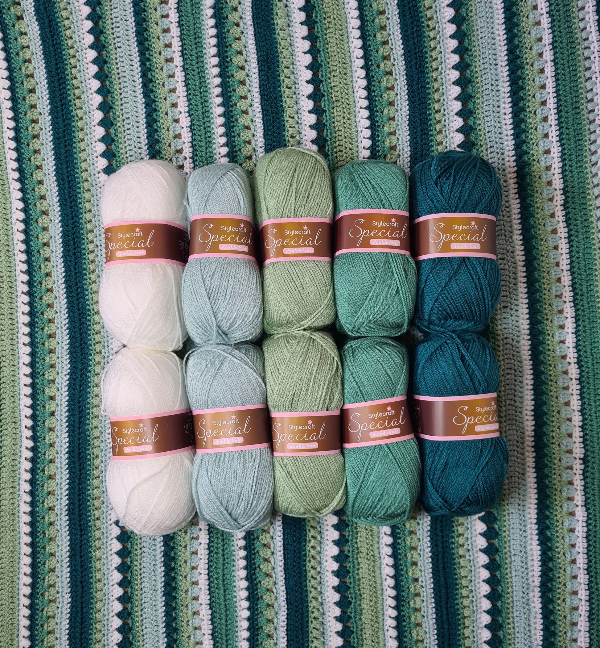 shades of green stylecraft special dk crochet kit