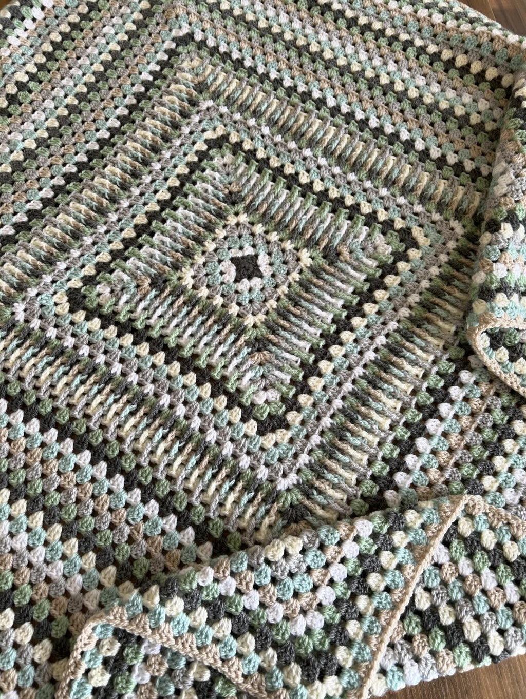 Dream Catcher by Skittlebow Crochet - MadebyMoonlight Version