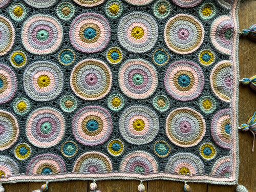 Magic Circles - Skimming Stones - Janie Crow - No Pattern Included